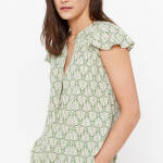 Blouse fluide à décolleté V
