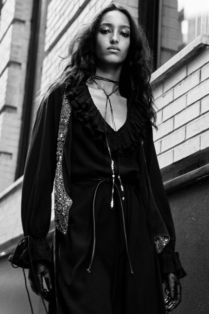 ROBE MI-LONGUE À VOLANTS