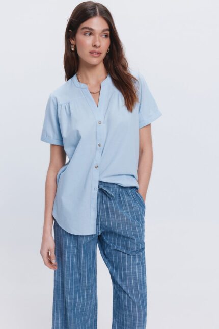 Chemise  à manches courtes