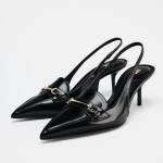 CHAUSSURES OUVERTES À L'ARRIÈRE AVEC BOUCLE