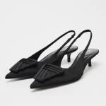 CHAUSSURES OUVERTES À L'ARRIÈRE EN TISSU AVEC DÉCOR