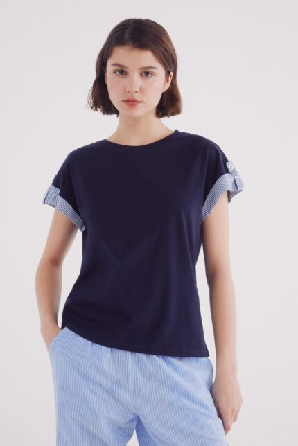 T-shirt combiné à manches retroussables