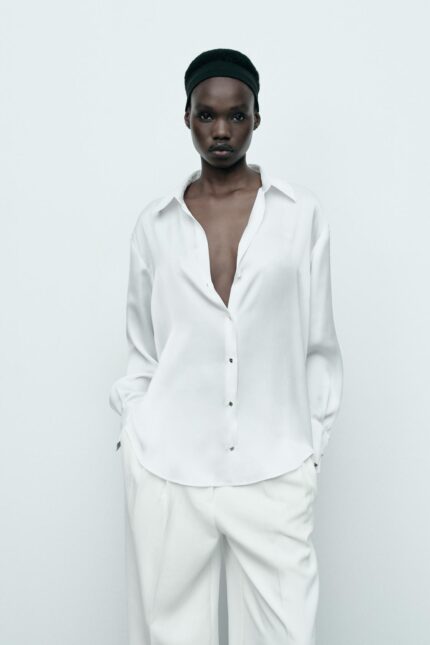 CHEMISE BASIQUE SATINÉE