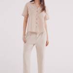 Pantalon plissé avec ceinture en lin