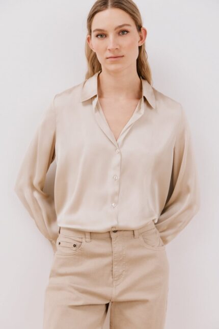 Chemise en satin