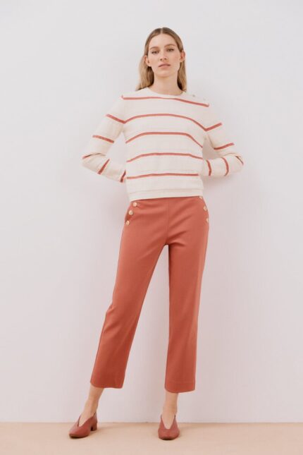 Pantalon en maille boutonné