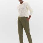 Pantalon à jambes droites avec élastique à l'arrière