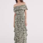 Robe midi imprimée à encolure volantée