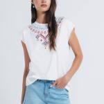 T-shirt à motif ethnique