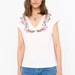 T-shirt brodé de fleurs